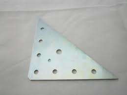 ŞEN ÜÇGEN KÖŞE GÖNYE